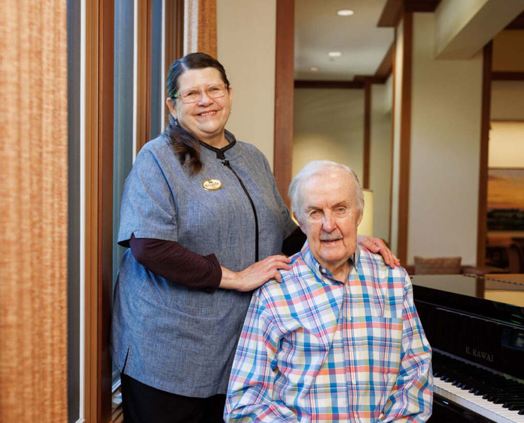 Brygita and Wicklund at the piano