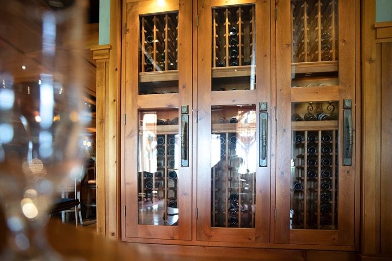 The Timbers Lounge and Grill