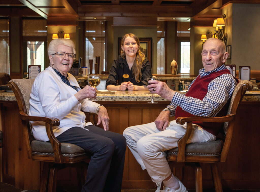 The NEW GARLANDS CLUB membership affords savvy planners the opportunity to meet current Garlands members and others who are anticipating a move to The Garlands while also enjoying special Garlands perks, like member-only dining events, socials, and priority waitlist status.