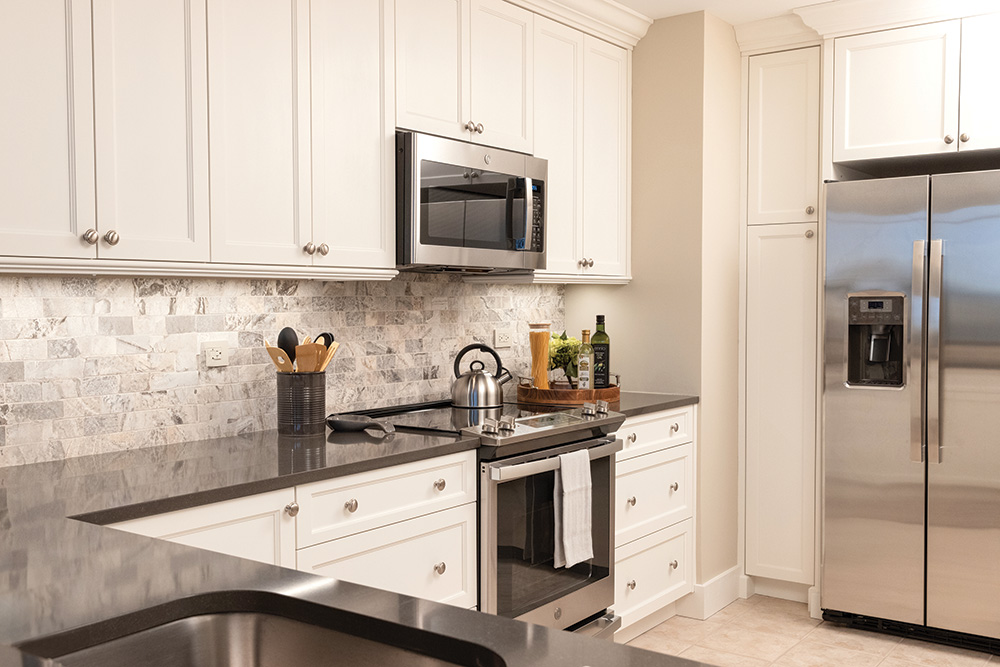White Kitchen